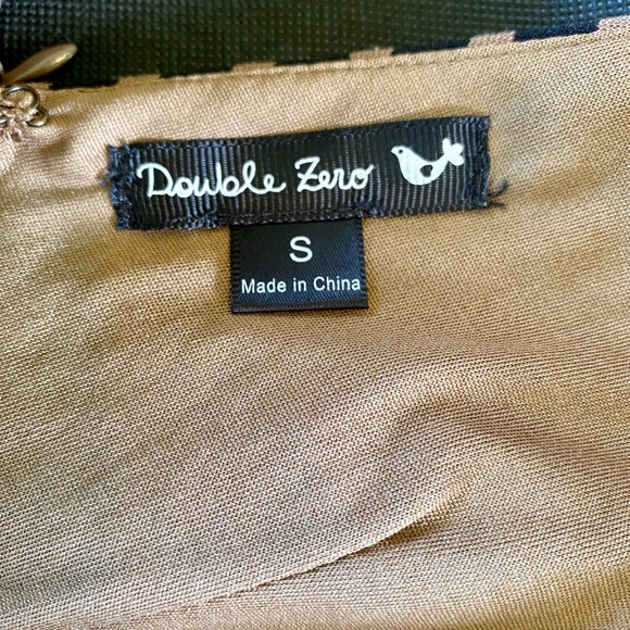 Little striped dress bought from Simons. - Picture 4 of 7